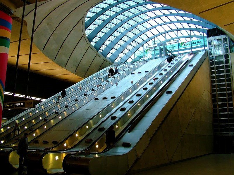 escalator