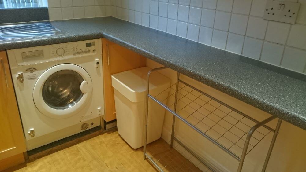 deep cleaning SW8